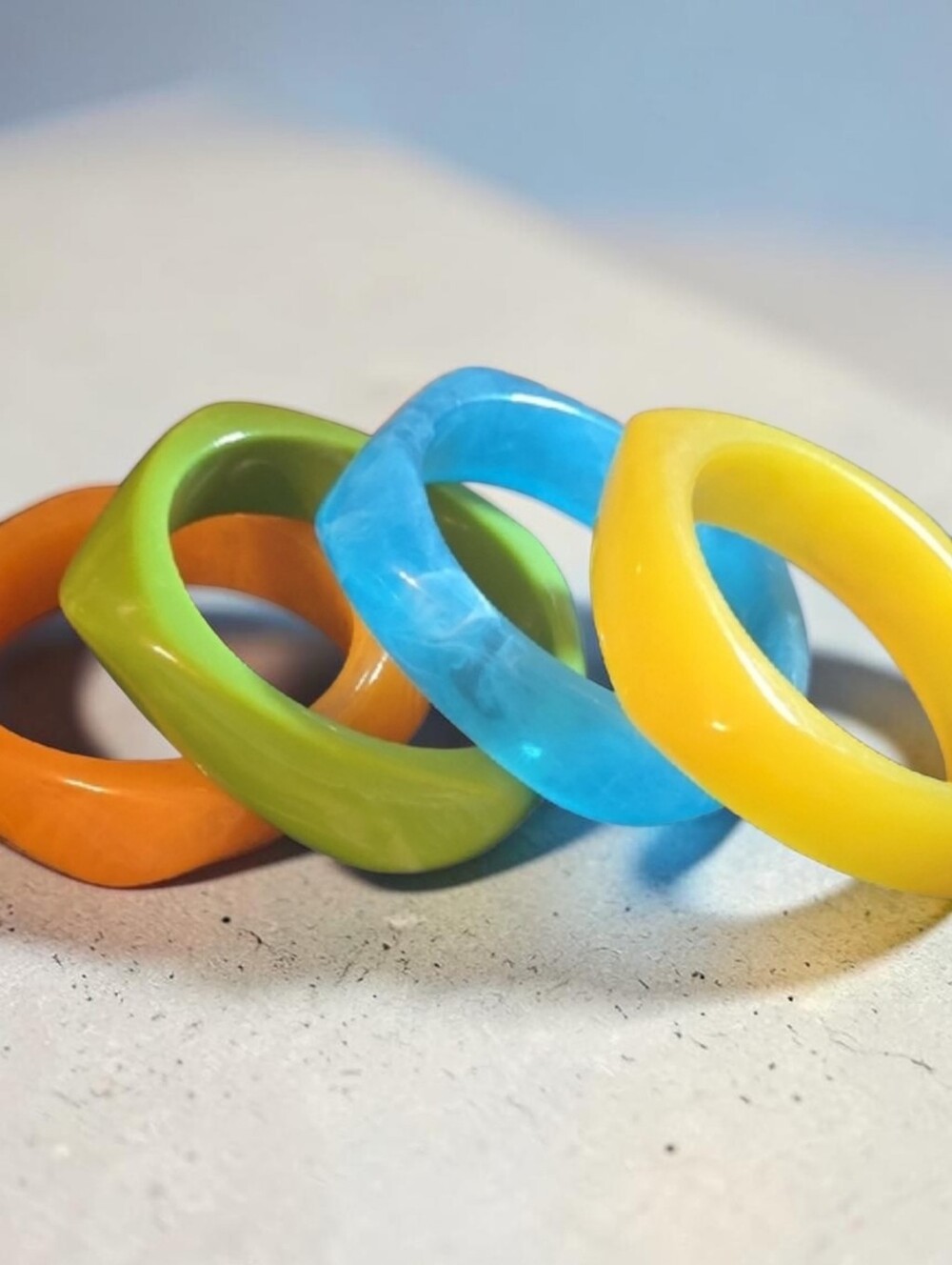 FASHION JEWELRY Nwot  Assorted Colorful Resin Bangle Budle ( Example Above)